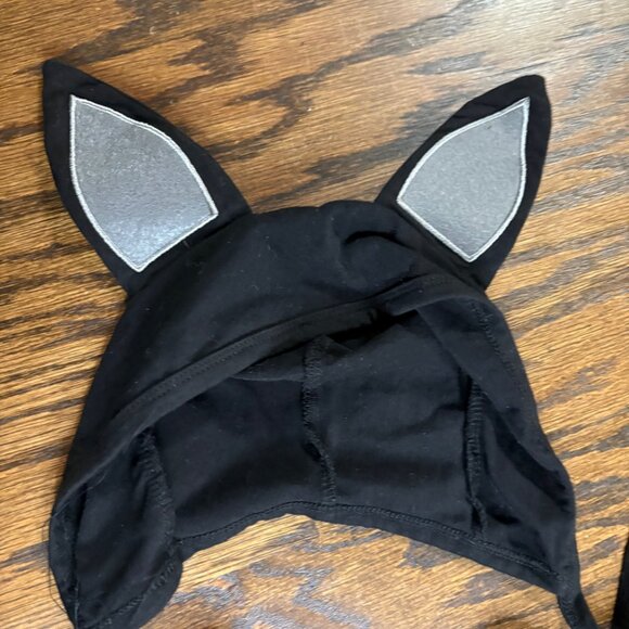 Infant Bat Skeleton One PIece Outfit with Bat Hat - Picture 3 of 3